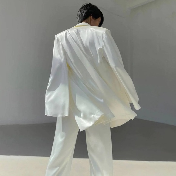 NEW Silky Coord Set- Tie Up Top, Blazer, and Pants - Picture 3 of 16